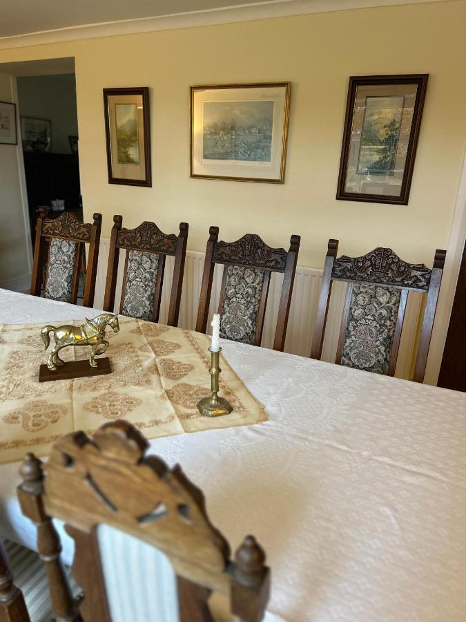 Lucy Cross Guest House מראה חיצוני תמונה