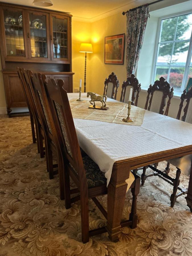 Lucy Cross Guest House מראה חיצוני תמונה